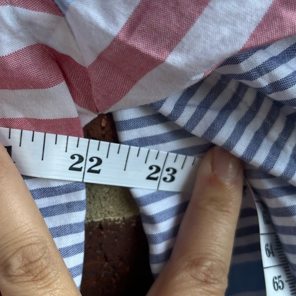 Vineyard Vines Men’s Oceaneer Striped Tucker Shirt Size Medium - Picture 8 of 8